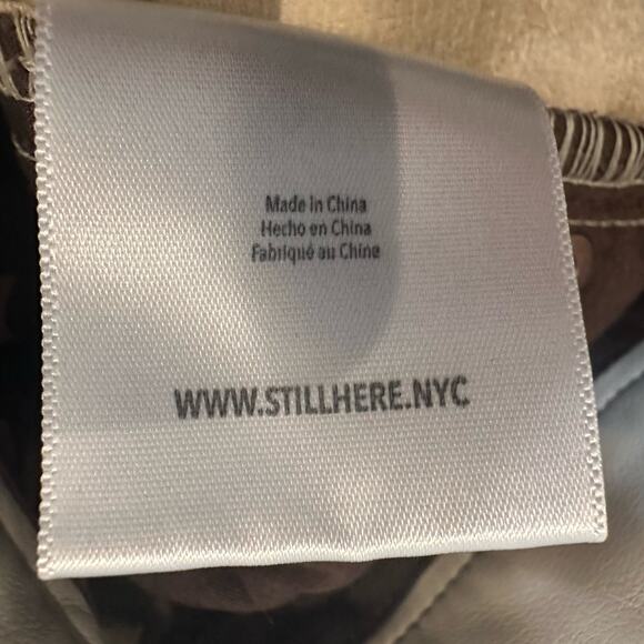 Still Here Vegan Leather Tate Straight Pants in Oxford Bone sz 24 $350 - Picture 12 of 12